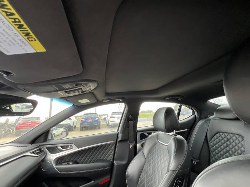 2019 Genesis G70 3.3T Advanced