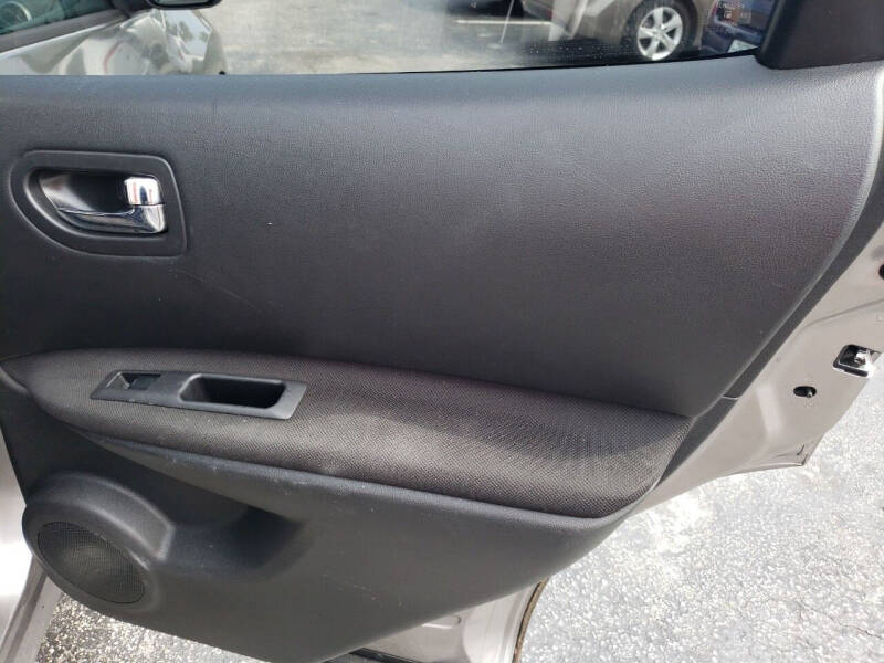 2012 Nissan Rogue SV