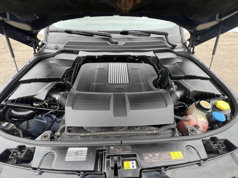 2016 Land Rover LR4 HSE LUX