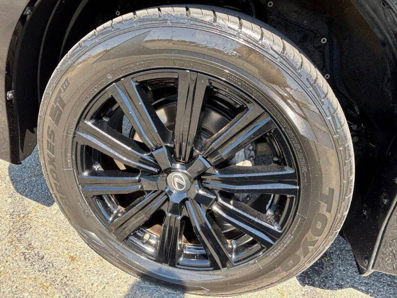 2019 Lexus LX 570