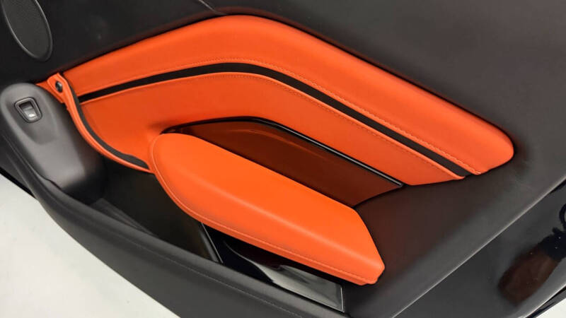 2021 Aston Martin Vantage