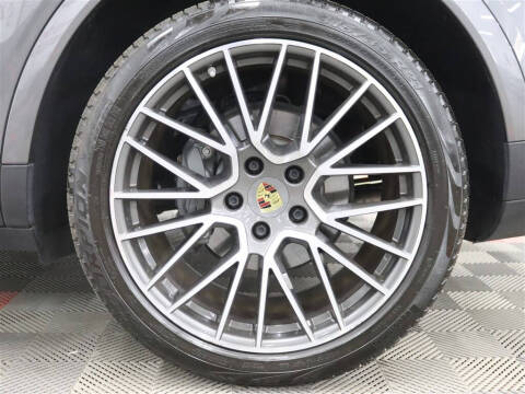 2019 Porsche Cayenne S