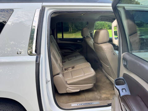 2018 Chevrolet Suburban LT