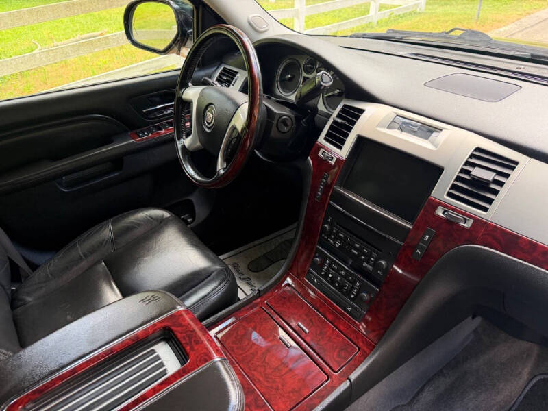 2012 Cadillac Escalade EXT Premium