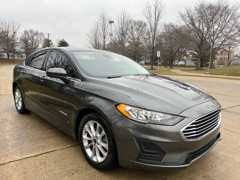 2019 Ford Fusion Hybrid for sale at Raptor Motors in Chicago IL