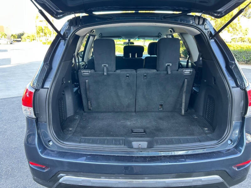 2016 Nissan Pathfinder S