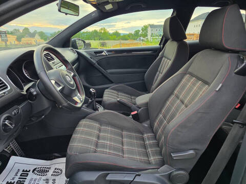2013 Volkswagen GTI Base PZEV