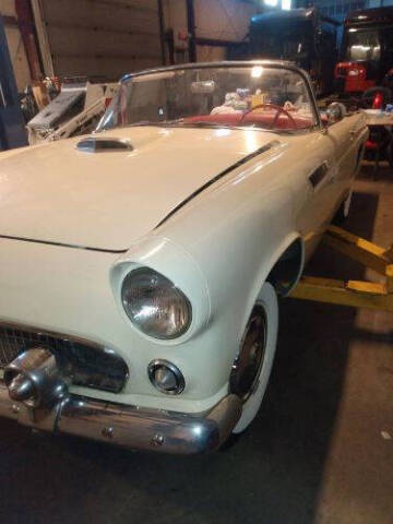 1955 Ford Thunderbird