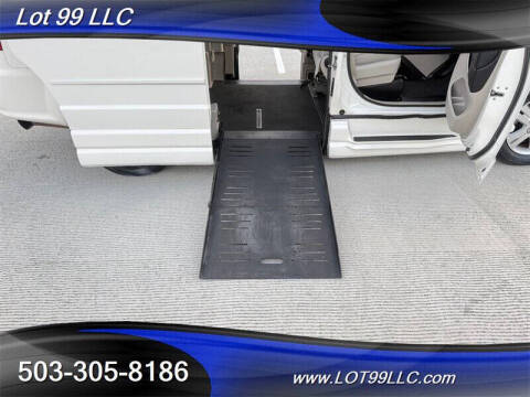 2011 Dodge Grand Caravan Crew