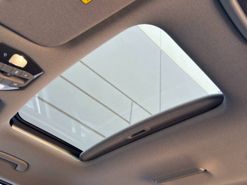 2026 Kia EV9 Light Long Range