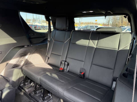 2022 Cadillac Escalade Premium Luxury