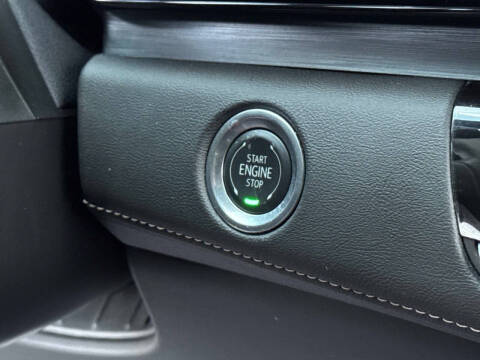 2024 Cadillac Escalade Luxury