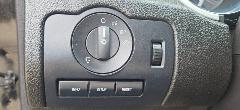 2011 Ford Mustang V6 Premium