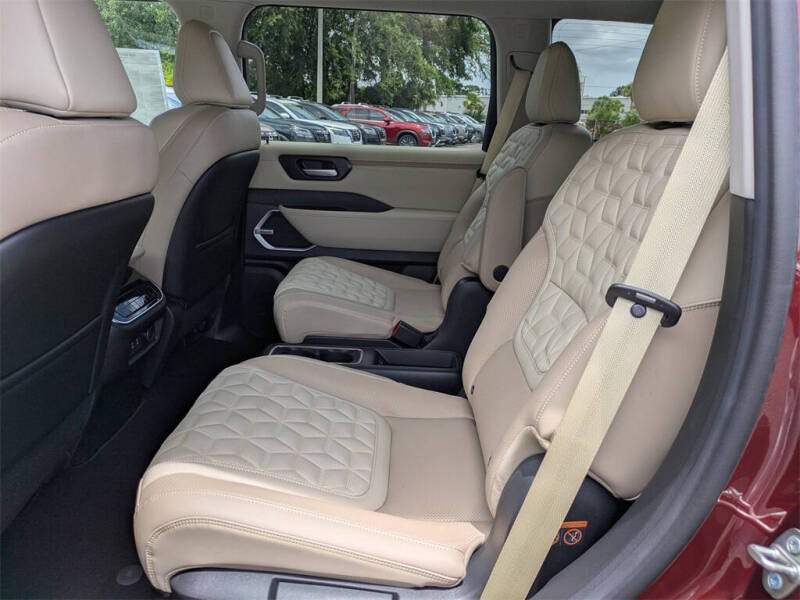 2025 Nissan Armada Platinum