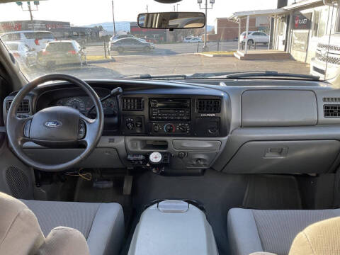 2005 Ford Excursion XLT