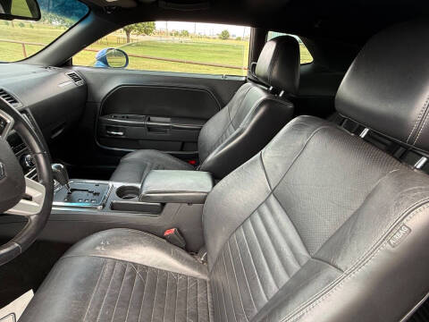 2012 Dodge Challenger SXT