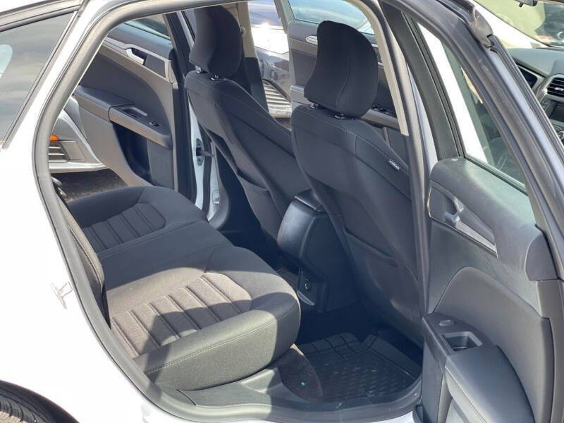 2018 Ford Fusion SE
