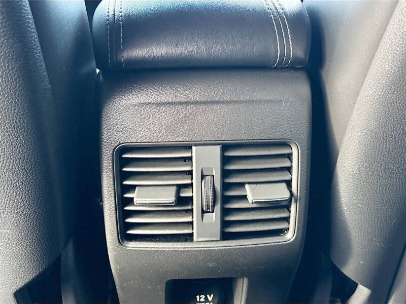 2018 Infiniti QX30 Luxury