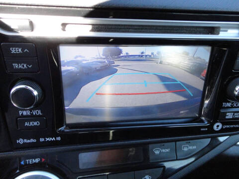 2017 Toyota Prius c Four