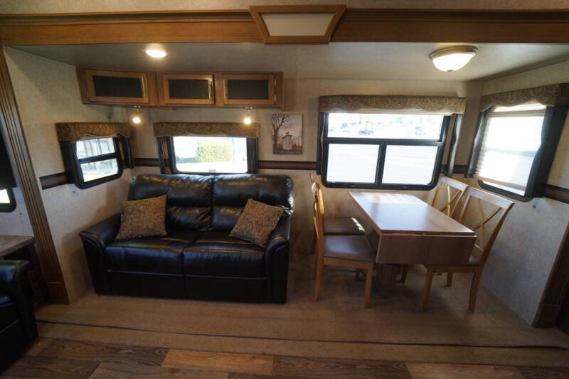 2016 Rockwood Ultra-Lite 2720 WS