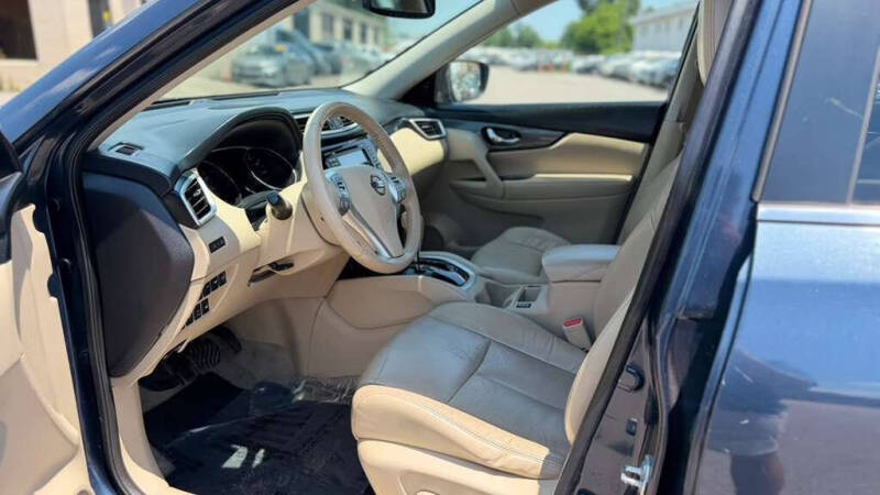 2015 Nissan Rogue SL