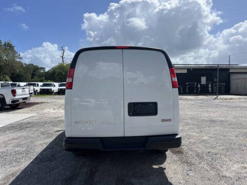 2025 GMC Savana 2500