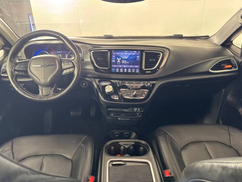 2019 Chrysler Pacifica Touring L Plus