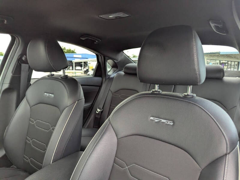 2023 Kia Forte GT-Line