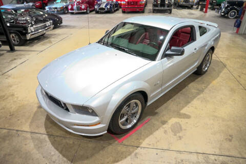 2005 Ford Mustang GT Premium