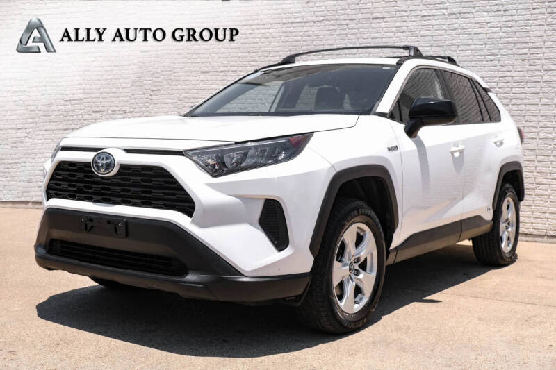 2020 Toyota RAV4 Hybrid LE