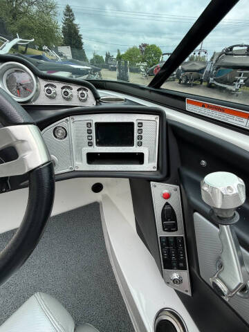 2014 MasterCraft X10