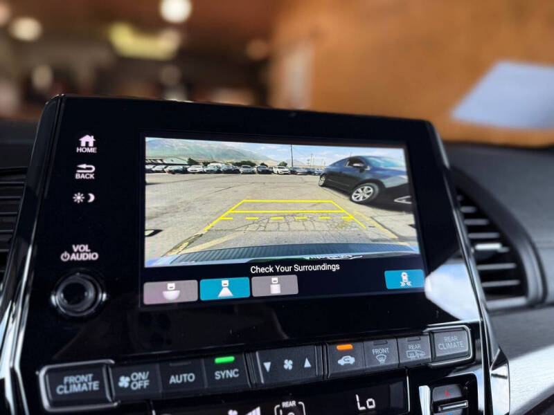 2023 Honda Odyssey Sport