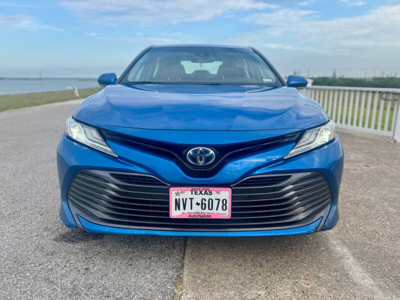 2019 Toyota Camry Hybrid