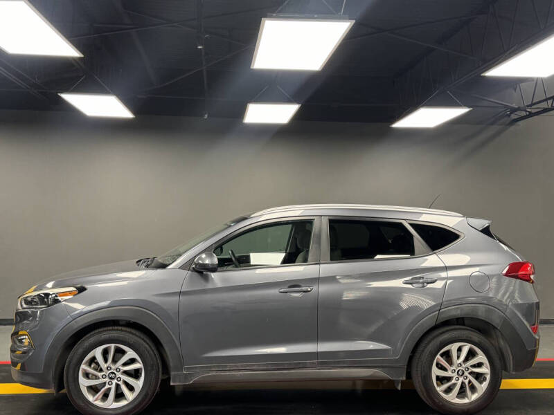 2016 Hyundai Tucson SE photo 3