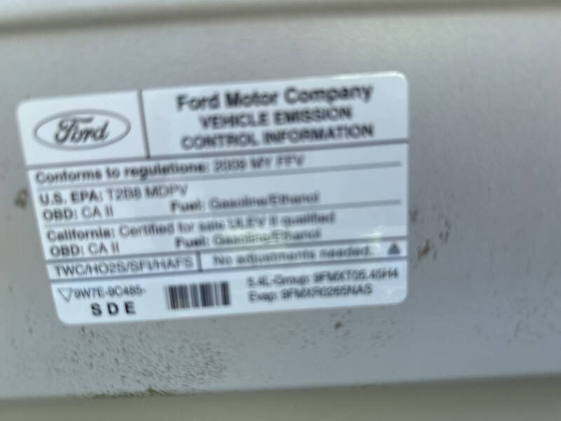 2009 Ford E250 CARGO VAN