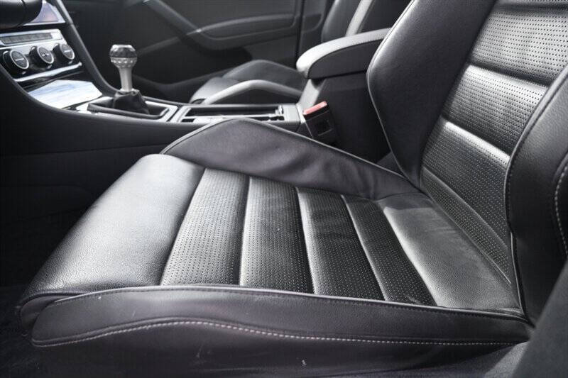 2019 Volkswagen Golf R 4Motion