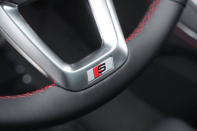 2026 Audi SQ8 4.0T quattro Prestige