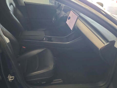 2019 Tesla Model 3 Mid Range