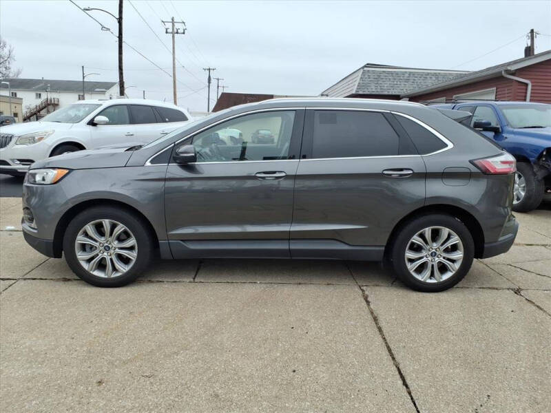 2019 Ford Edge Titanium
