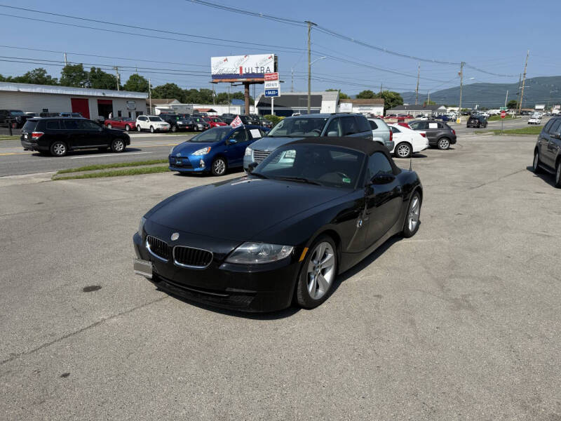 Used 2007 BMW Z4 3.0i with VIN 4USBU33537LW70361 for sale in Salem, VA