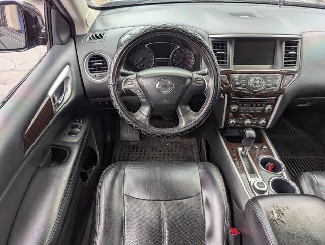 2013 Nissan Pathfinder Platinum