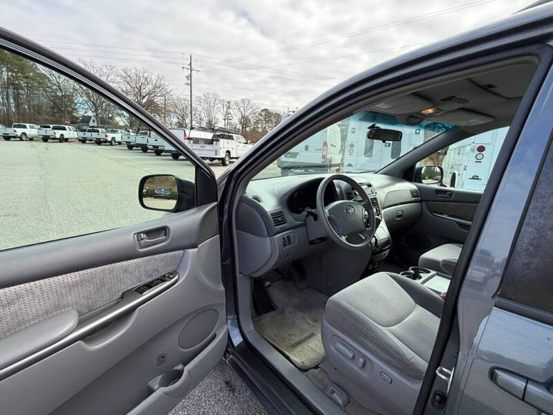 2008 Toyota Sienna