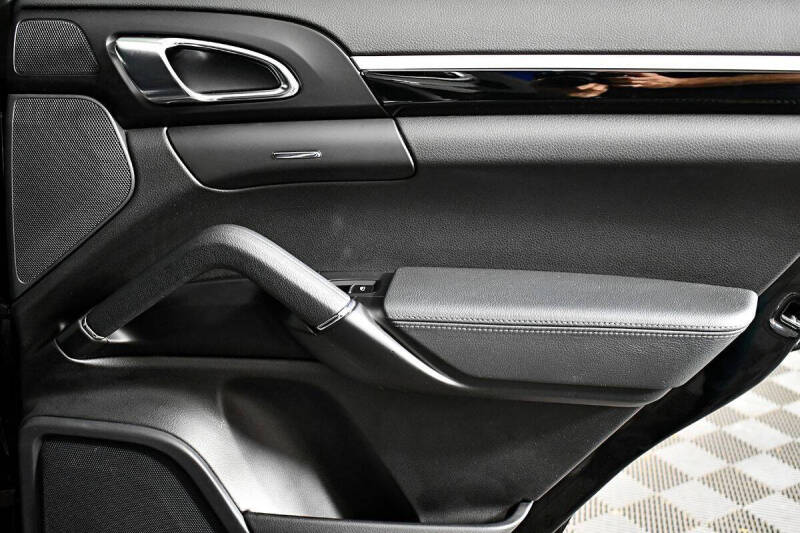 2015 Porsche Cayenne S