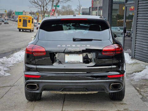 2016 Porsche Cayenne