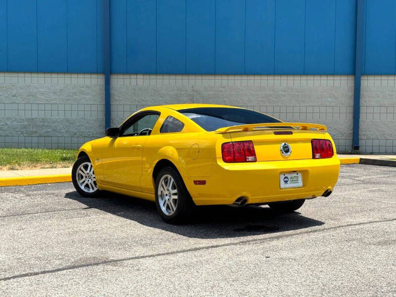 2006 Ford Mustang GT Deluxe