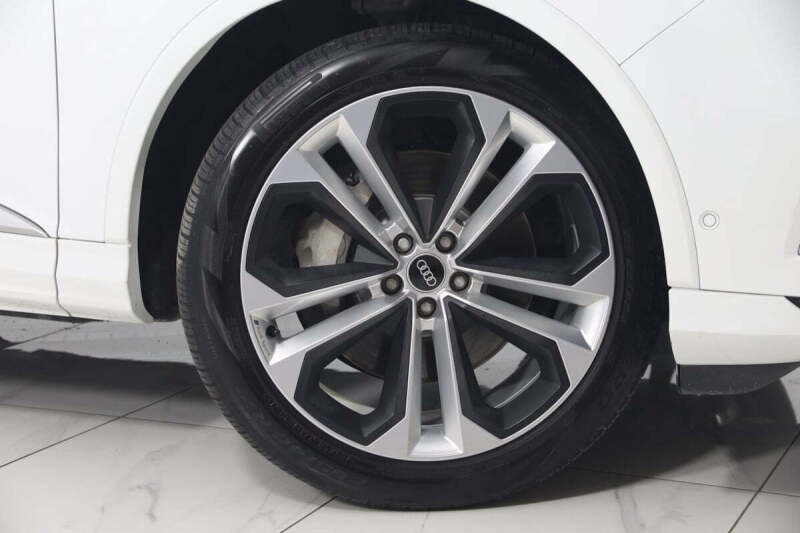 2021 Audi Q7 quattro Prestige 55 TFSI