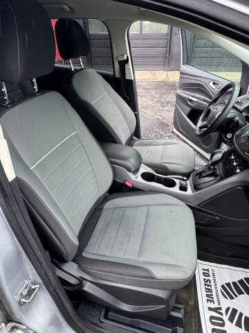 2015 Ford Escape SE
