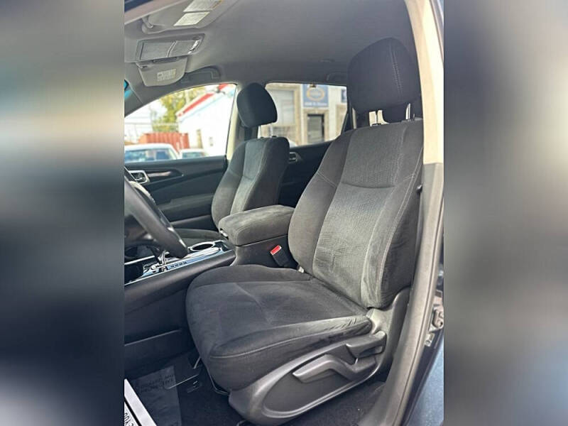 2016 Nissan Pathfinder