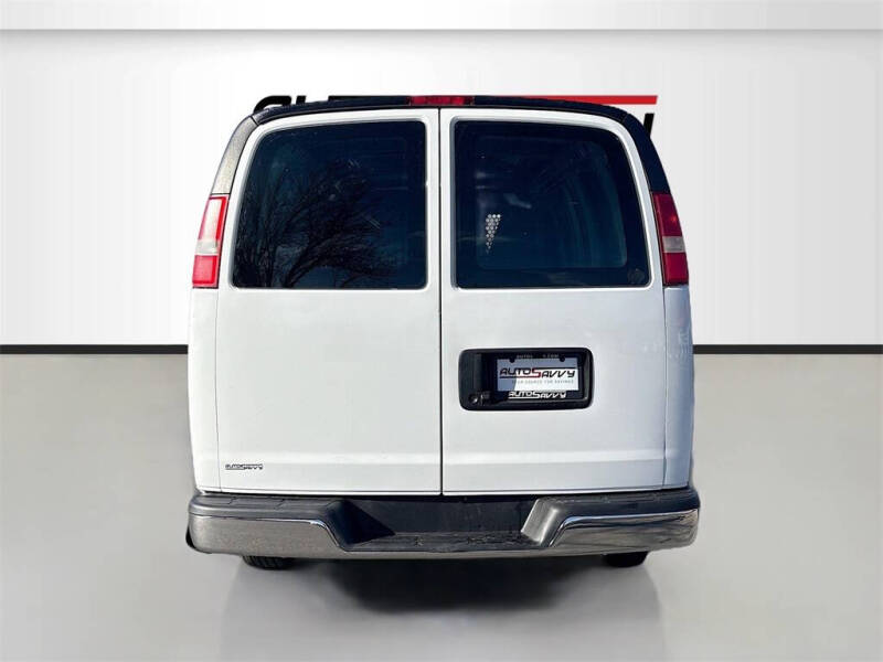 2024 Chevrolet Express 3500