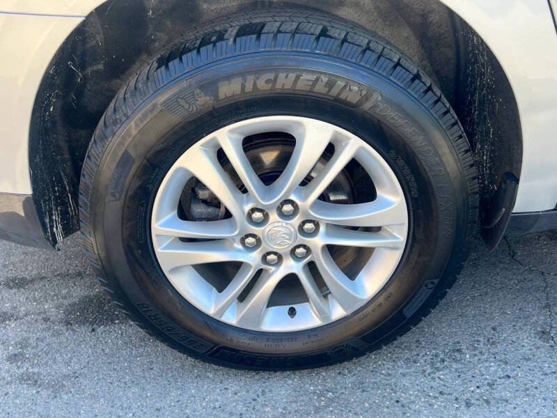 2018 Buick Enclave Essence